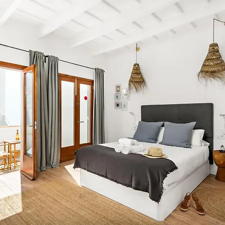 Boutique Ses 5 Claus Hotel 3*