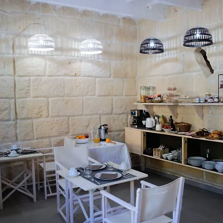 מלון Boutique Ses 5 Claus סיוטאדלה