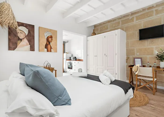 Boutique Ses 5 Claus Hotel 3*