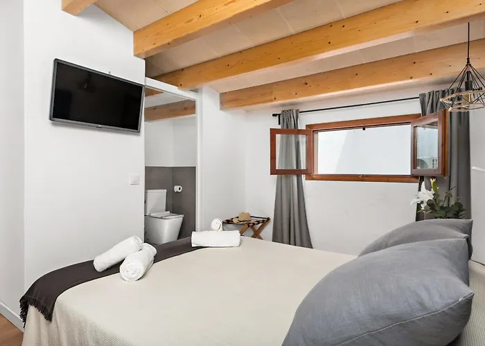 מלון Boutique Ses 5 Claus סיוטאדלה