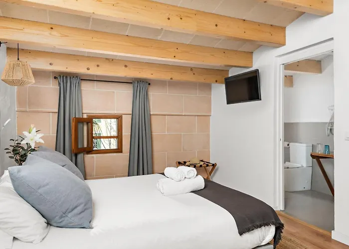 Hotel Boutique Ses 5 Claus Ciutadella (Menorca)