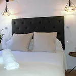 Boutique Ses 5 Claus 3*