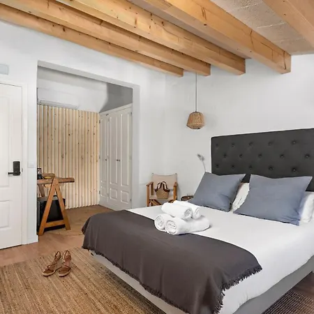 Boutique Ses 5 Claus Hotel