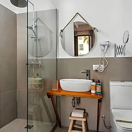 Hotel Boutique Ses 5 Claus Ciutadella (Menorca)
