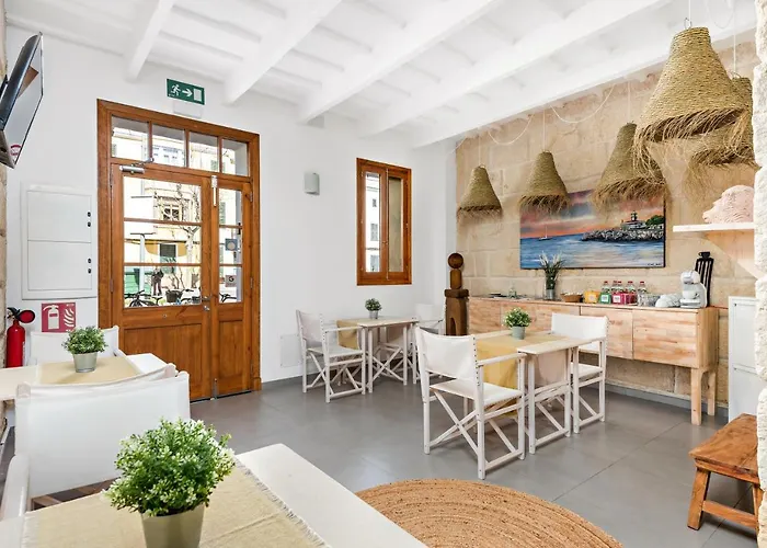 Boutique Ses 5 Claus Отель 3*