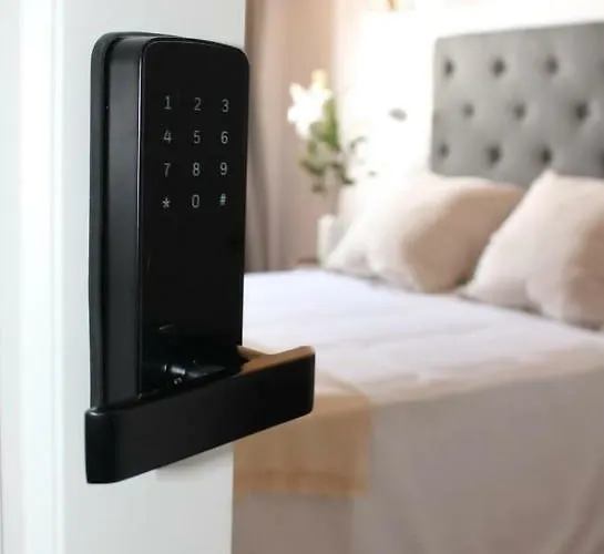 Boutique Ses 5 Claus Отель